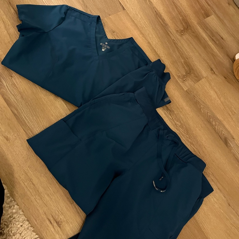 Med Couture Peaches Caribbean Blue
